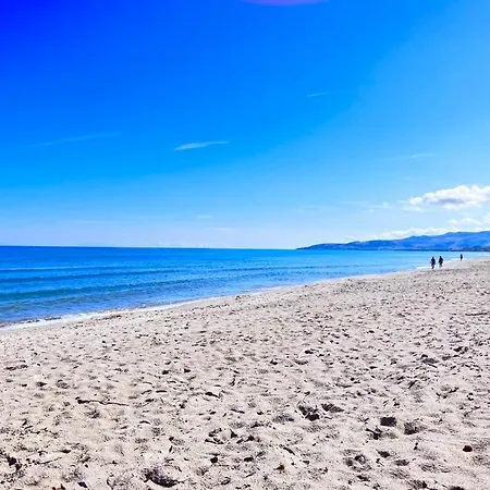 Portion Of With Garden, About 1km From The Beach