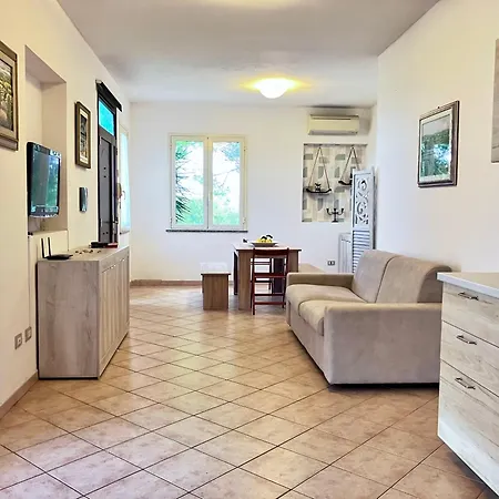 Portion Of With Garden, About 1km From The Beach Сasa de vacaciones *