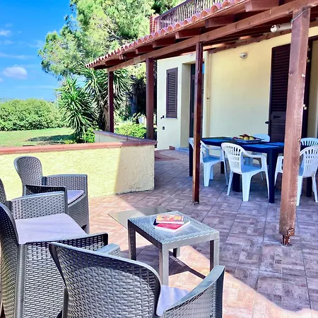 Сasa de vacaciones Portion Of With Garden, About 1km From The Beach Marina di Sorso